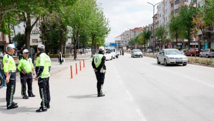 Bursa İnegöl’de “Yayalar İçin 5 Adımda Güvenli Trafik” uygulaması yapıldı