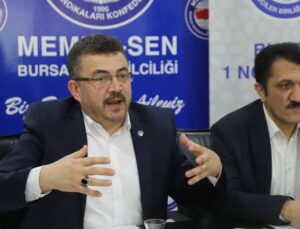 Bursa’da sendikalı eğitimcilerden ‘kararlı duruş’ vurgusu